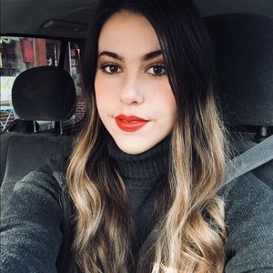 Meet your Posher, Bethany rose